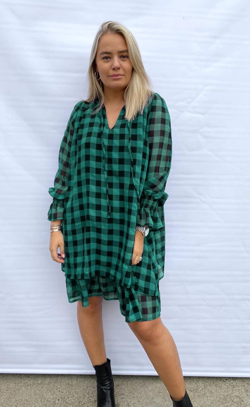 Noella Kjole - Cassy - Black Green Checks