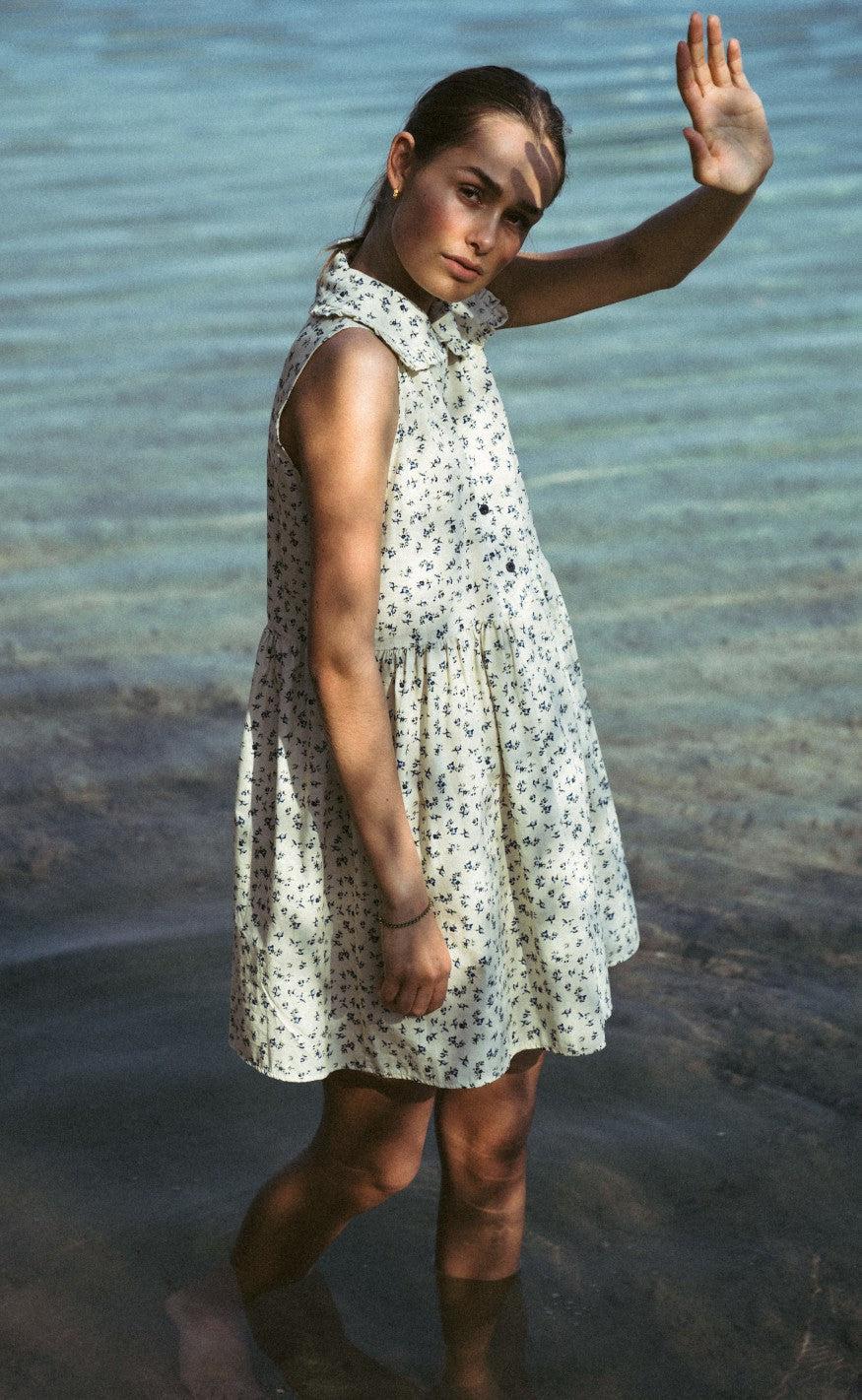 Noella Kjole - Cilla - Blue/Cream Flower