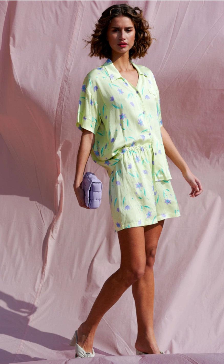 Noella Shirt - Micha - Offwhite w. Flowers