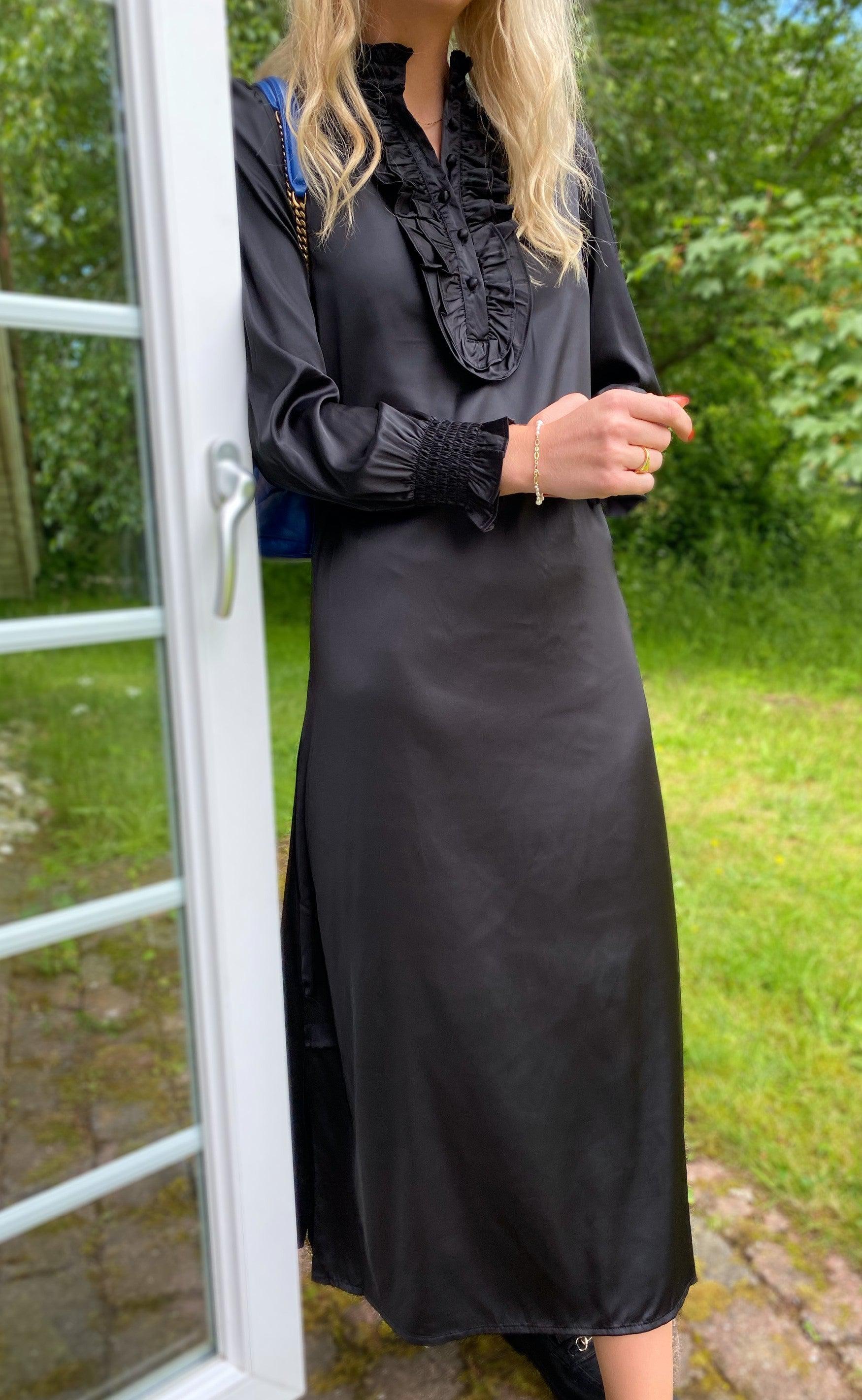 Say INA Copenhagen Kjole - Cami long - Black
