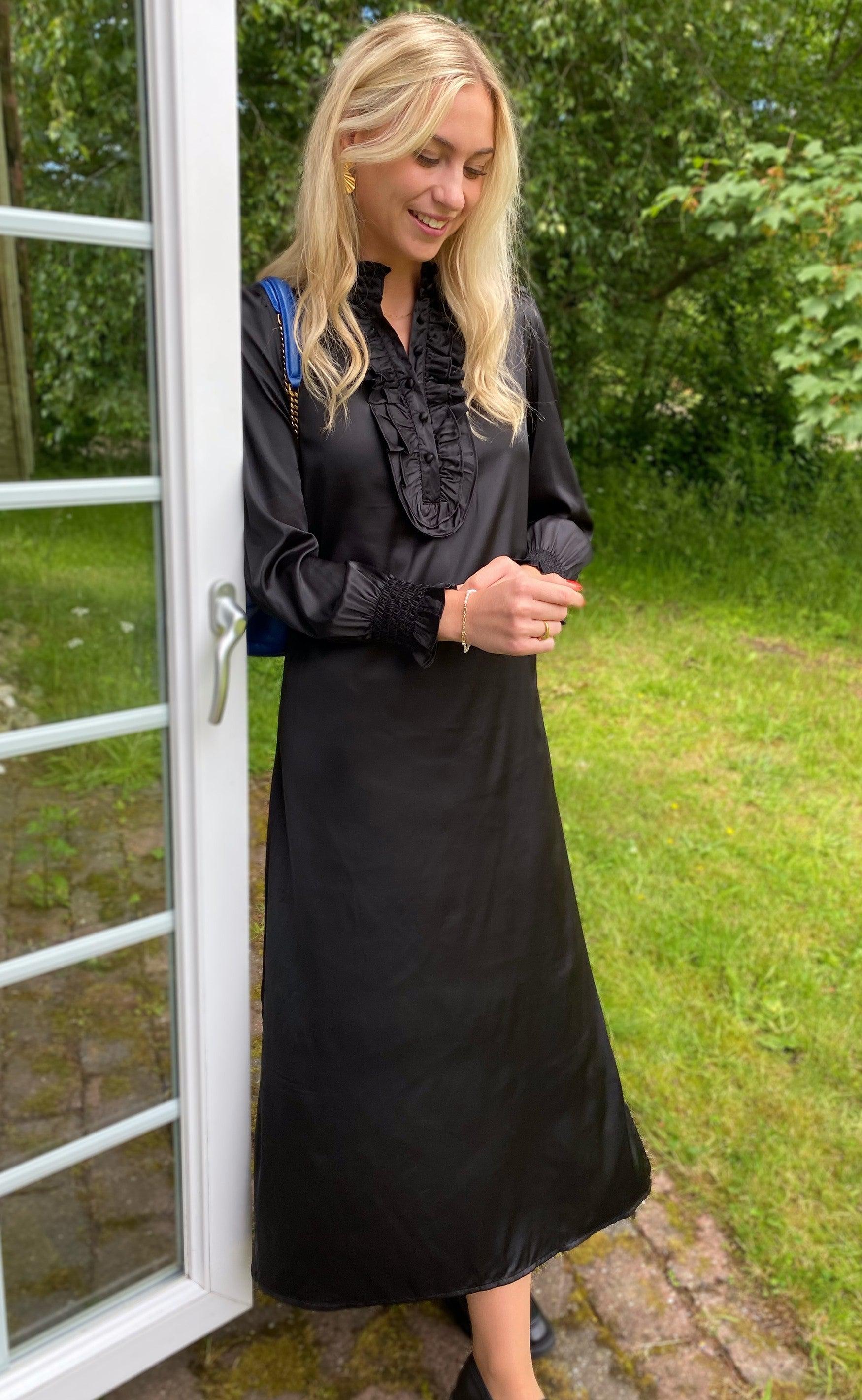 Say INA Copenhagen Kjole - Cami long - Black