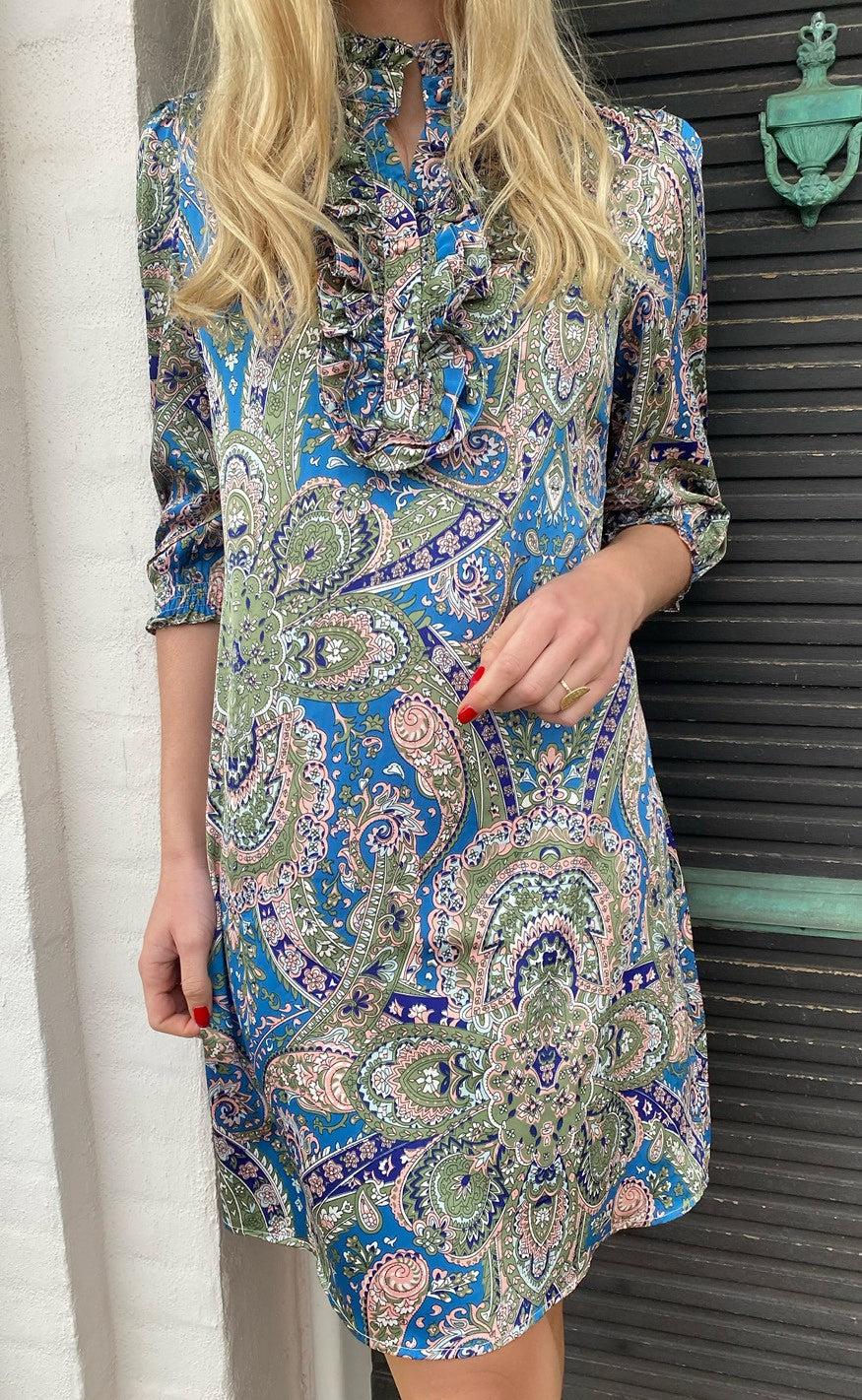 Say INA Copenhagen Kjole - Camilla - Blue Paisley