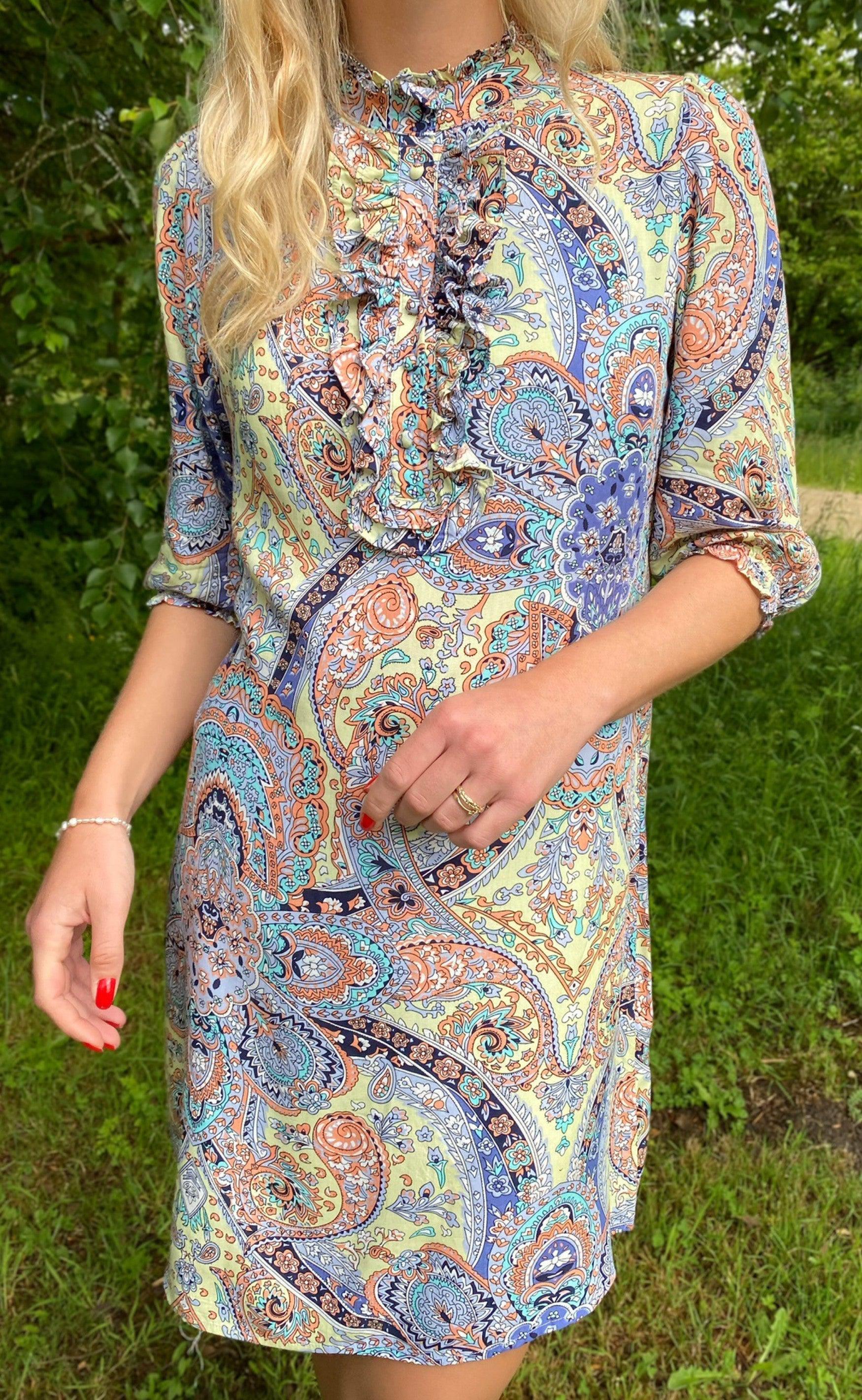 Say INA Copenhagen Kjole - Camilla - Purple Paisley