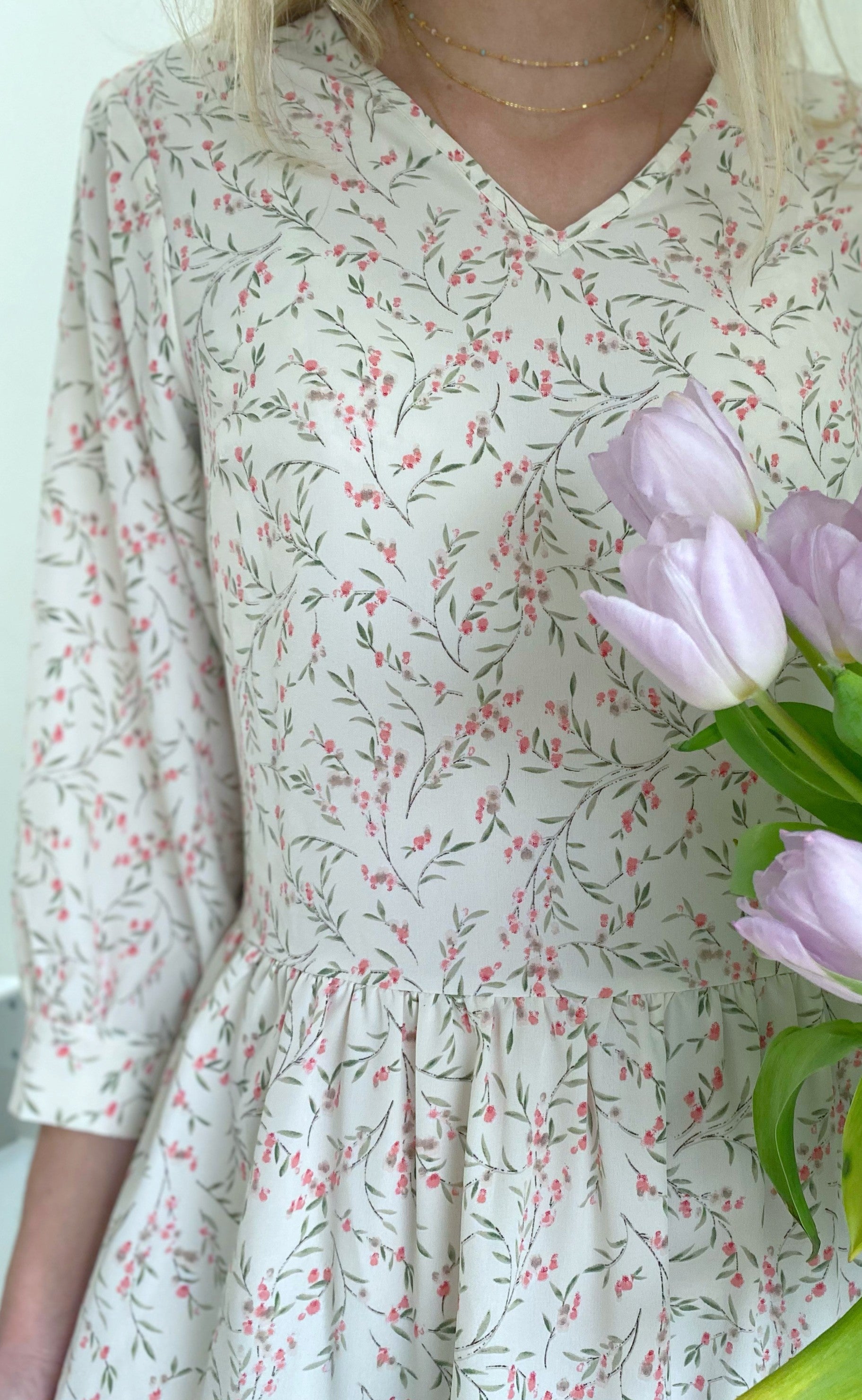 Say INA Copenhagen Kjole - Camille - White / Rose Flower