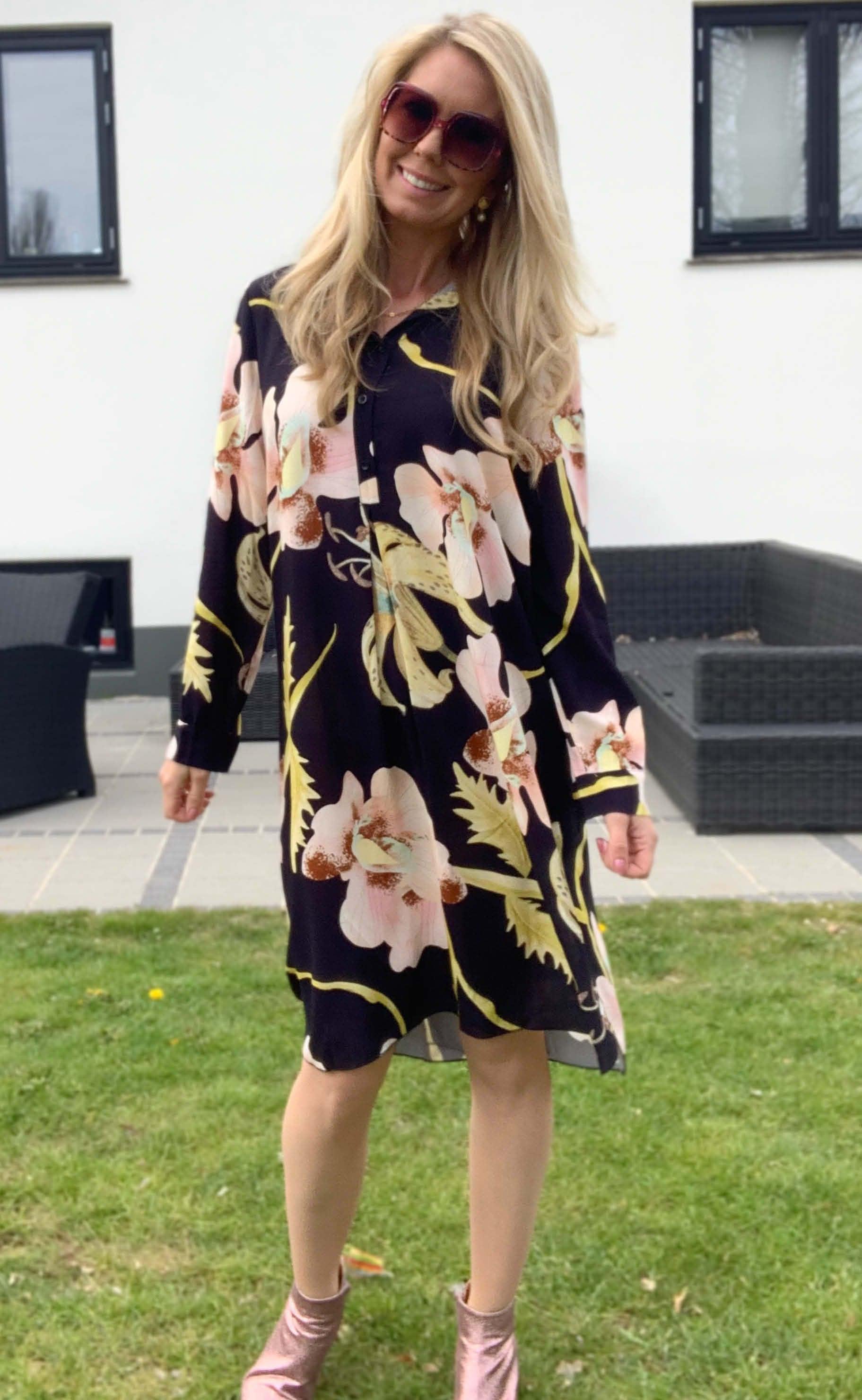 Say INA Copenhagen Kjole - Lilli - Black Flower