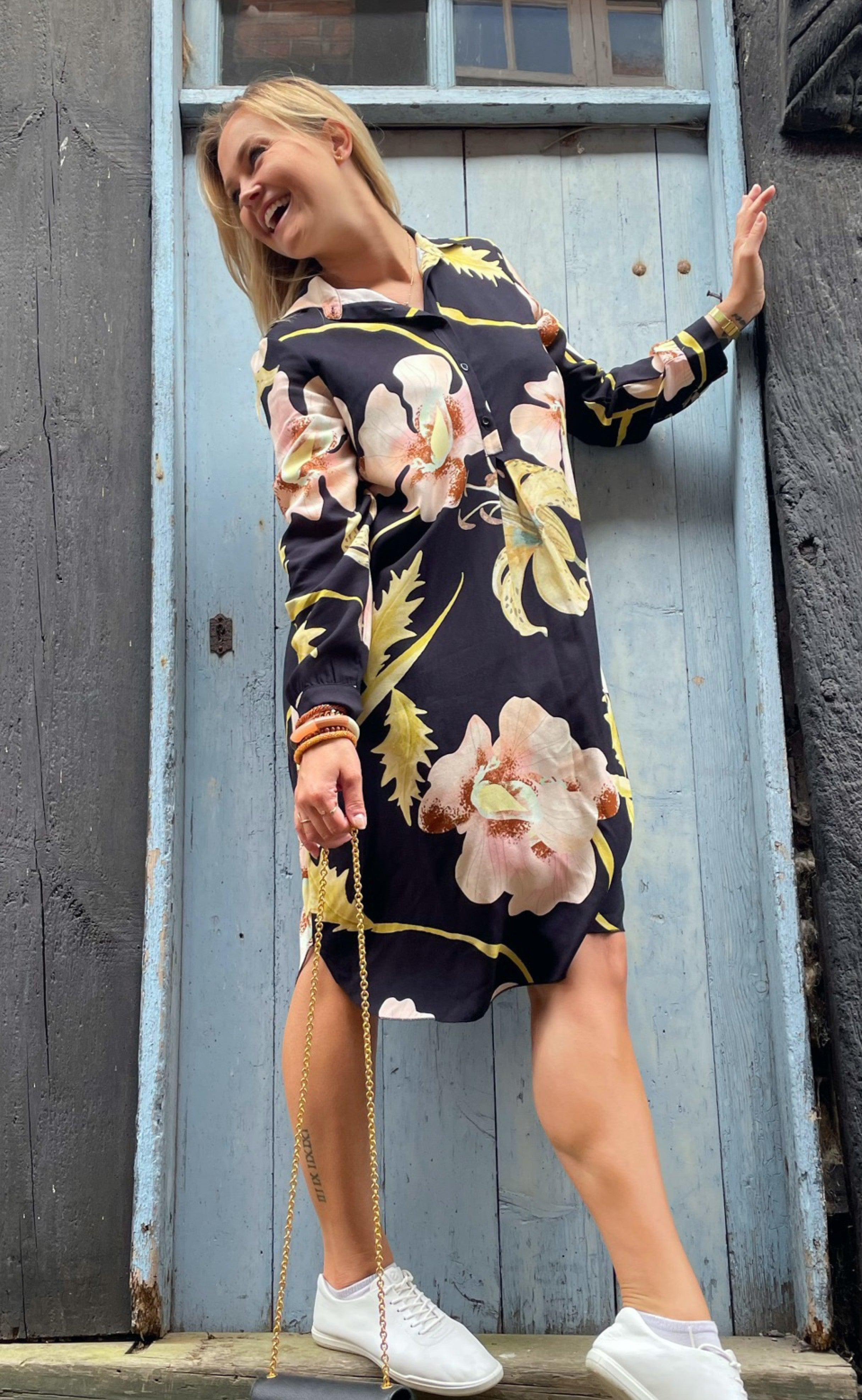 Say INA Copenhagen Kjole - Lilli - Black Flower