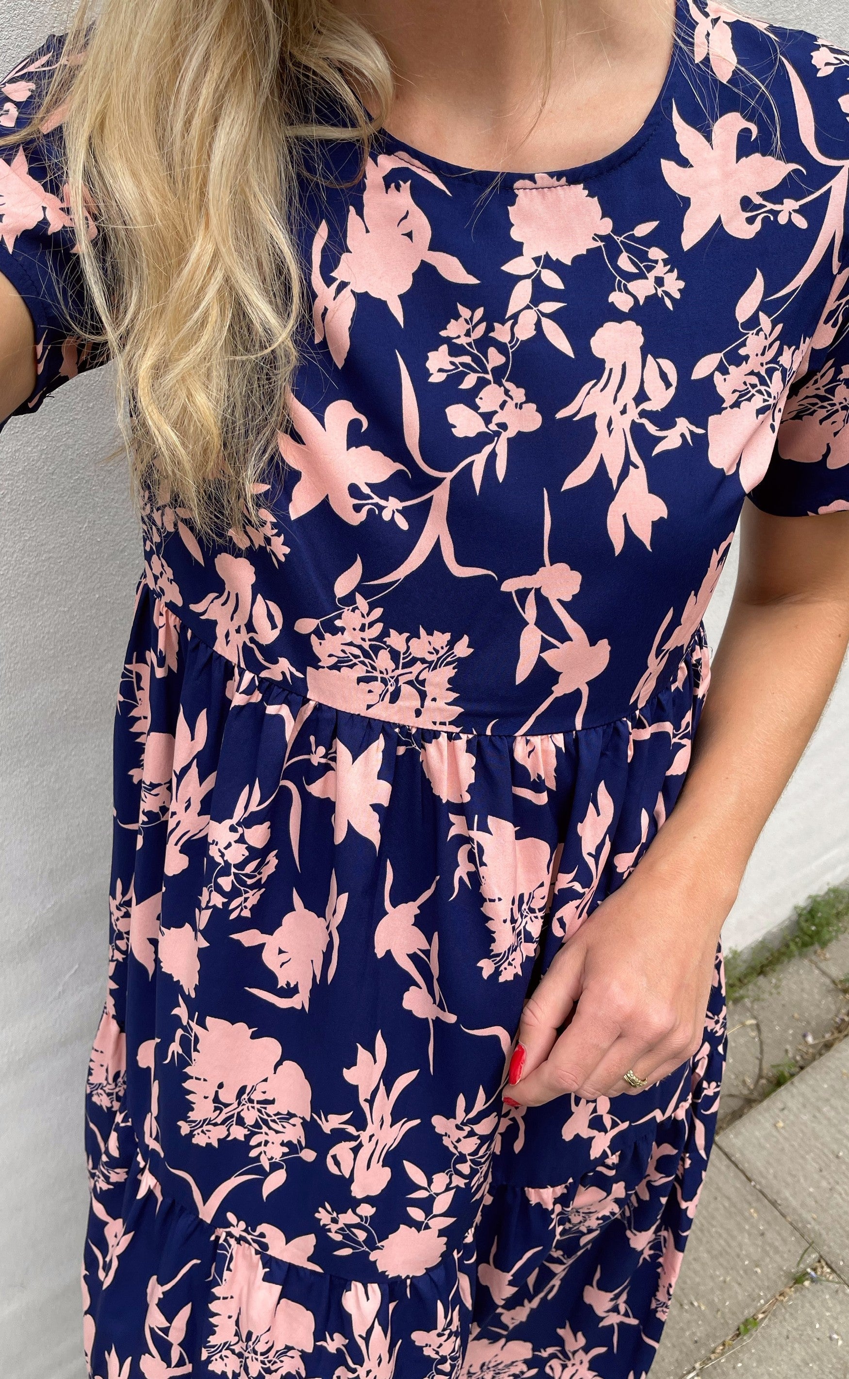 Say INA Copenhagen Kjole - Selma - Navy / Rose Flower