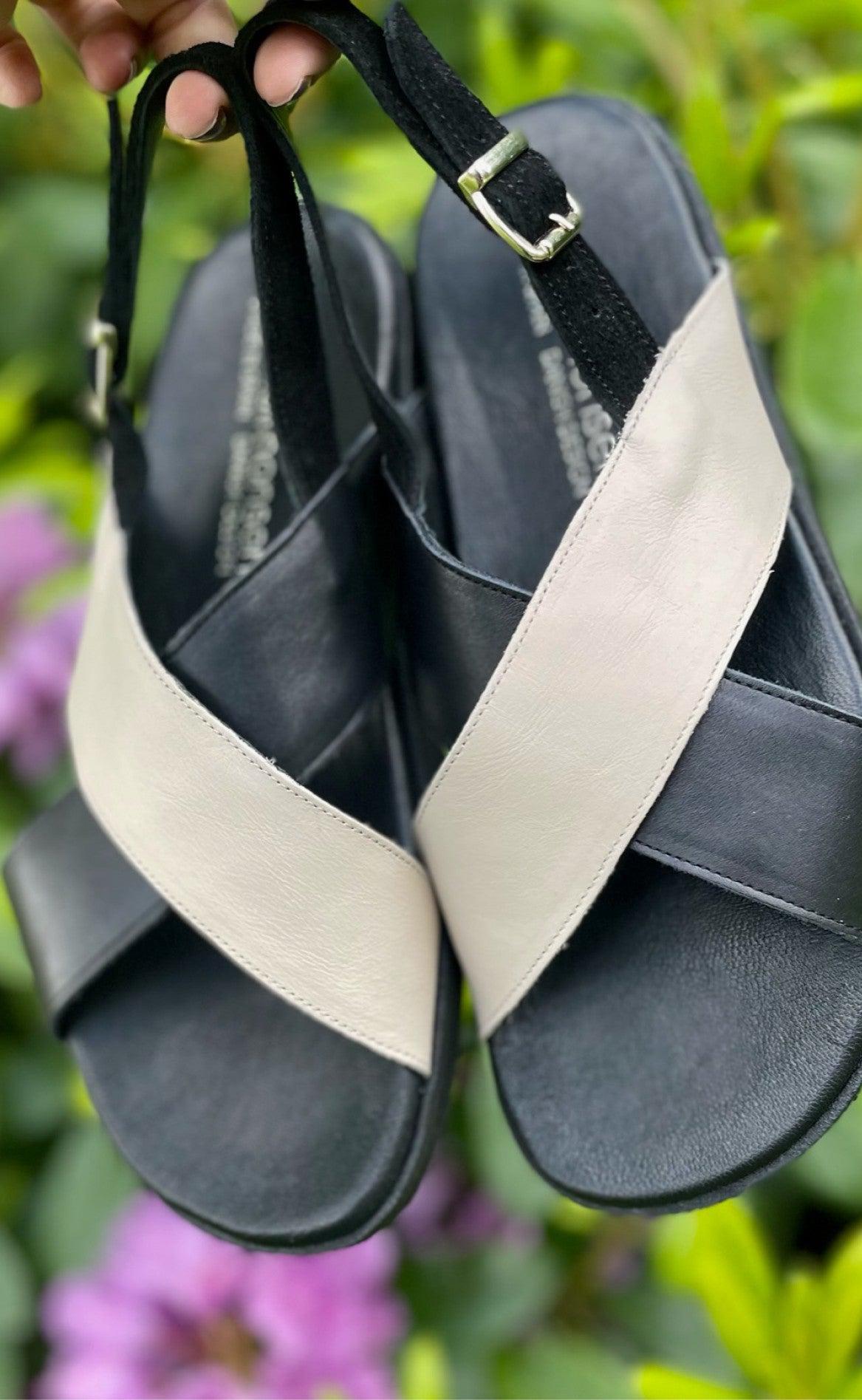 Tim & Simonsen x Fashionbystrand Sandal - Stine - Black/Ivory