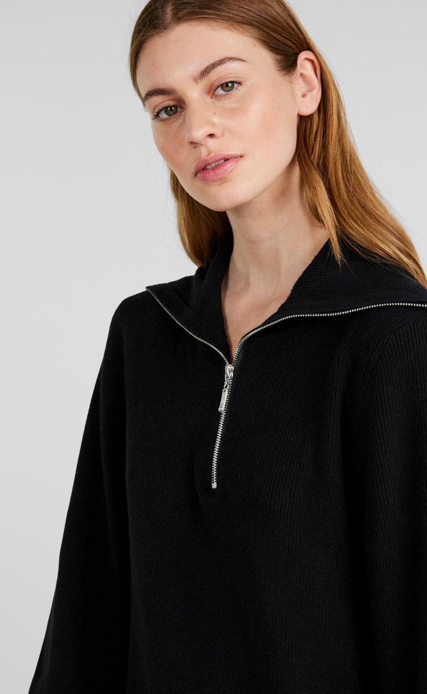 YAS Kjole - Dalma - Black