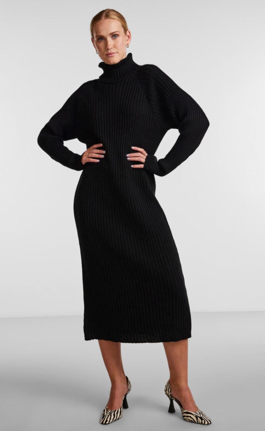 YAS Kjole - Mavi - Black