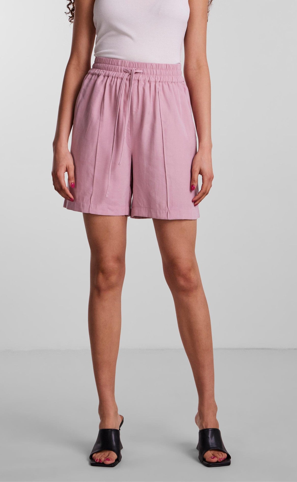 YAS Shorts - Mira - Zephyr
